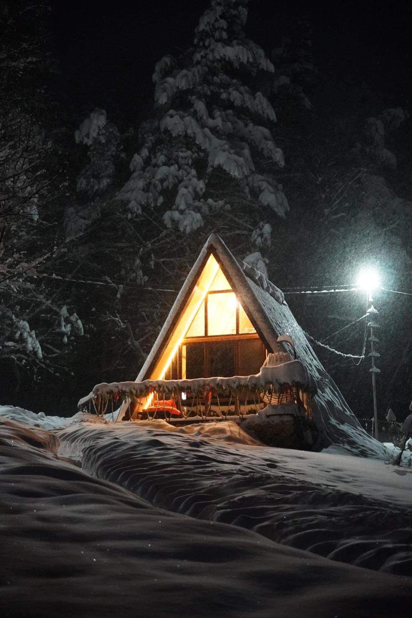 Glamping Wolf Mount Βίλα Margahovit Εξωτερικό φωτογραφία